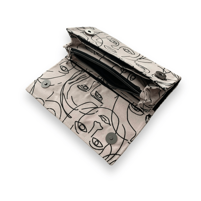 Porte feuille « Visage »